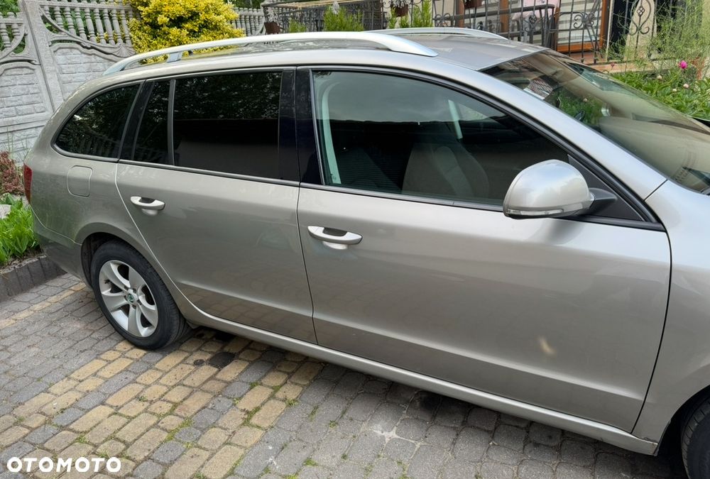 Skoda Superb 2.0 TDI PD Ambition - 3