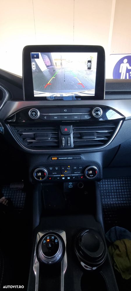 FORD Kuga 2020 — imagine 9