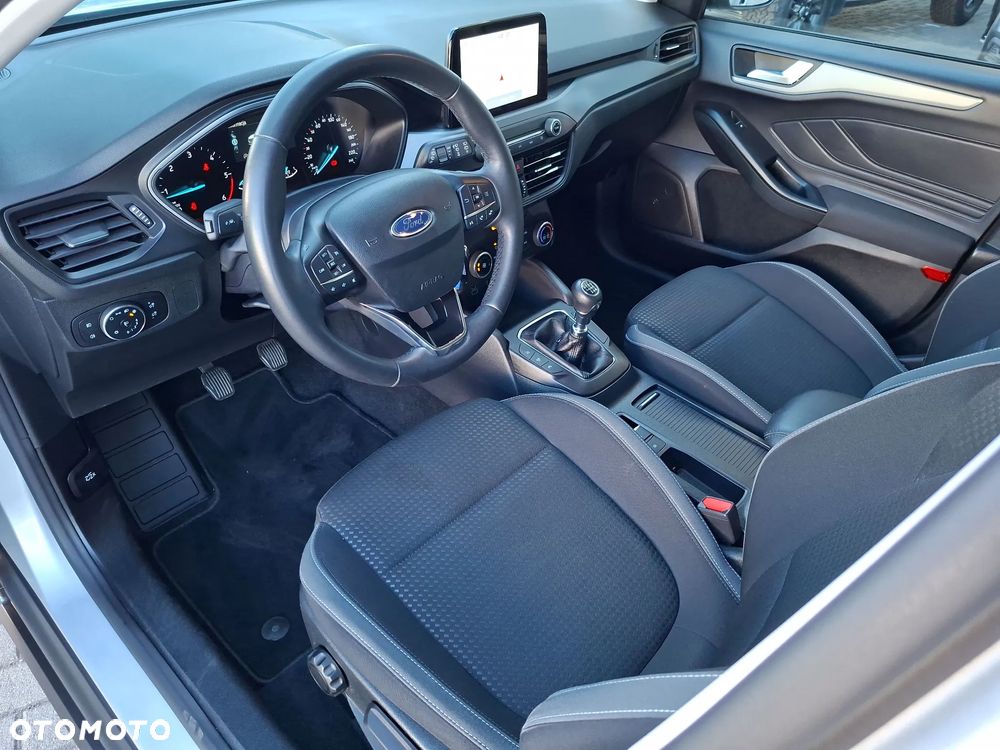 Ford Focus 1.5 EcoBlue Connected - 16