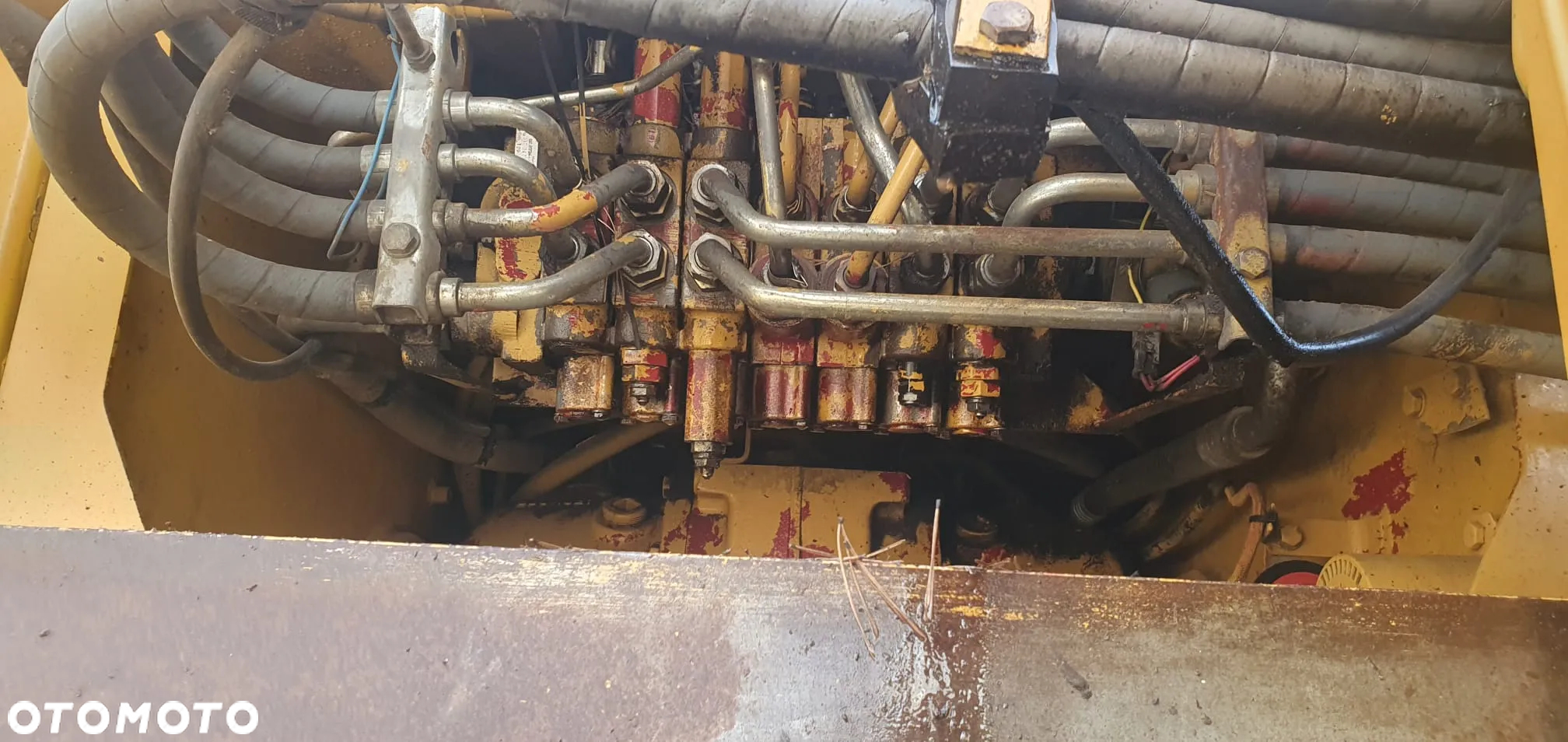 Caterpillar 428C - 12