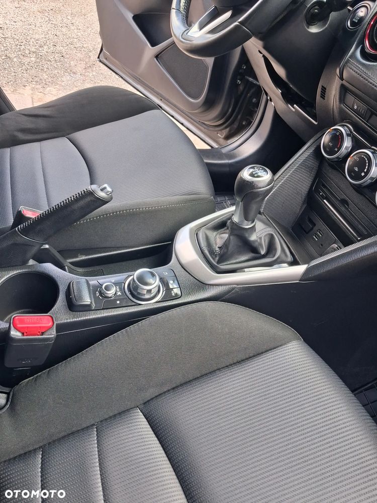 Mazda CX-3 - 10