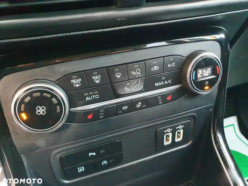 Ford EcoSport 1.0 EcoBoost ST-LINE - 17