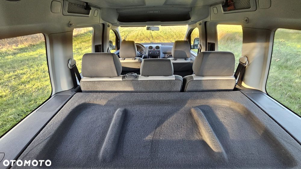Volkswagen Caddy 2011