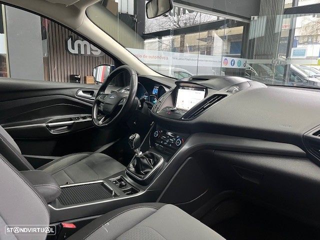 Ford Kuga 1.5 TDCi Titanium - 9