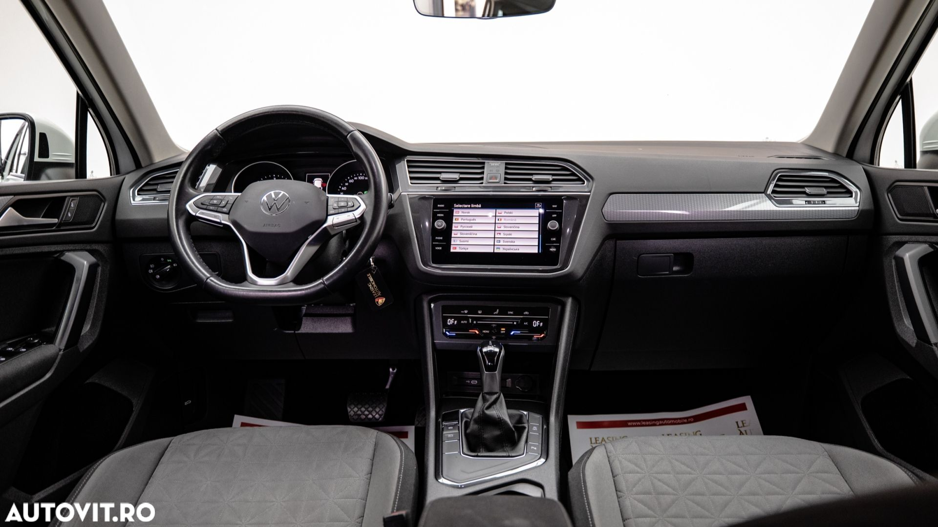 Volkswagen Tiguan 2.0 TDI DSG Life - 16