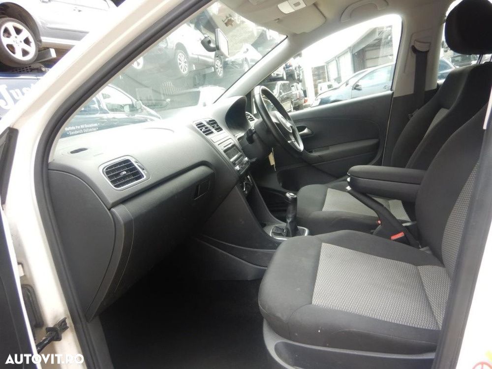 Aripa dreapta spate Volkswagen Polo 6R 2011 Hatchback 1.2 TDI - 8