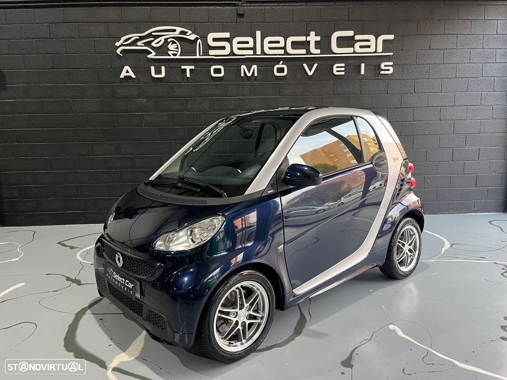 Smart ForTwo Coupé 1.0 mhd Passion 71 Softouch - 1