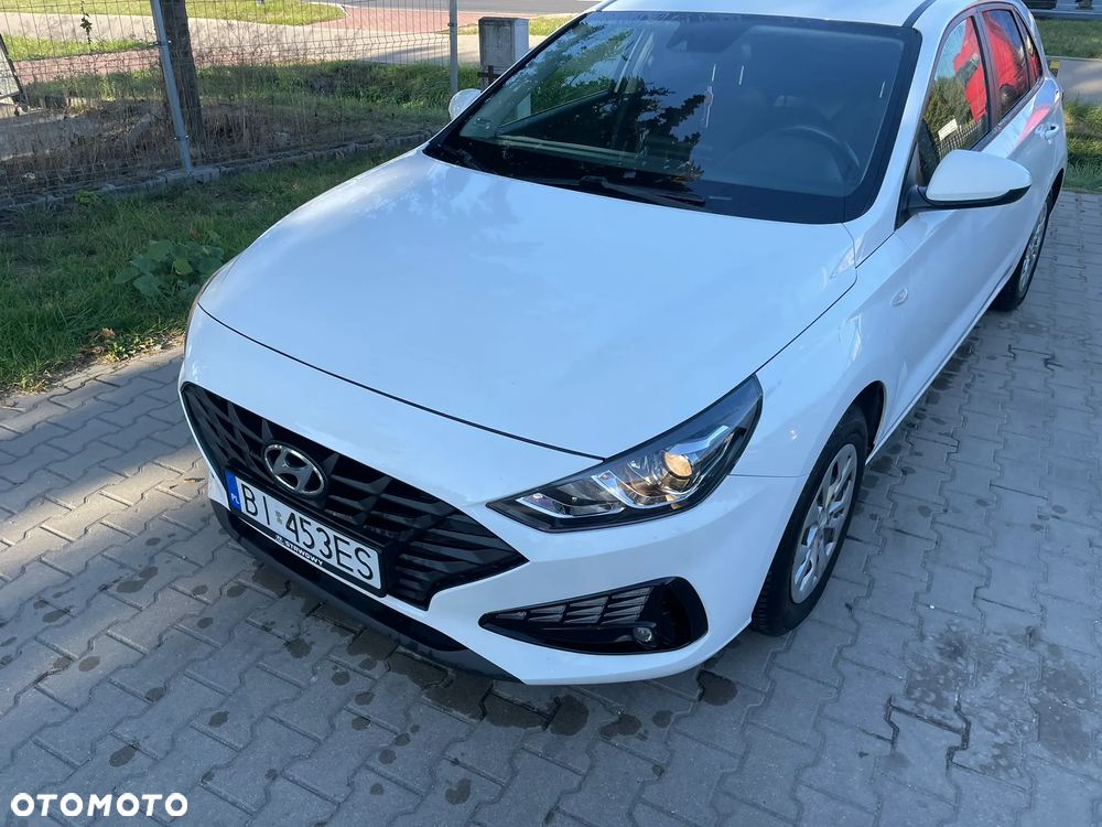 Hyundai i30 1.5 DPI Classic + - 9