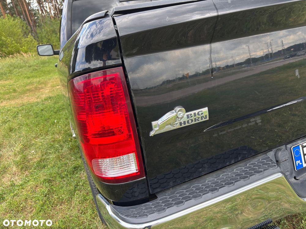 Dodge RAM 1500 5.7 4x4 - 26