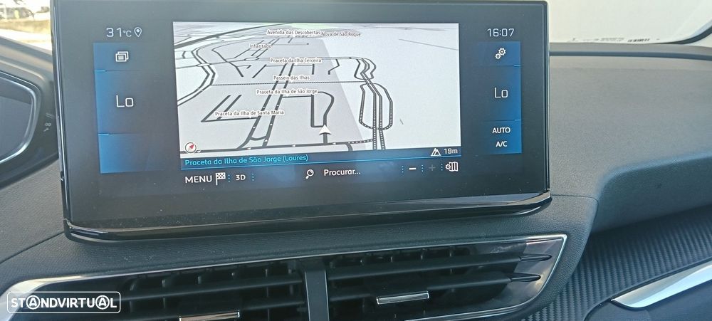 Peugeot 3008 1.5 BlueHDi Allure Pack EAT8 - 18