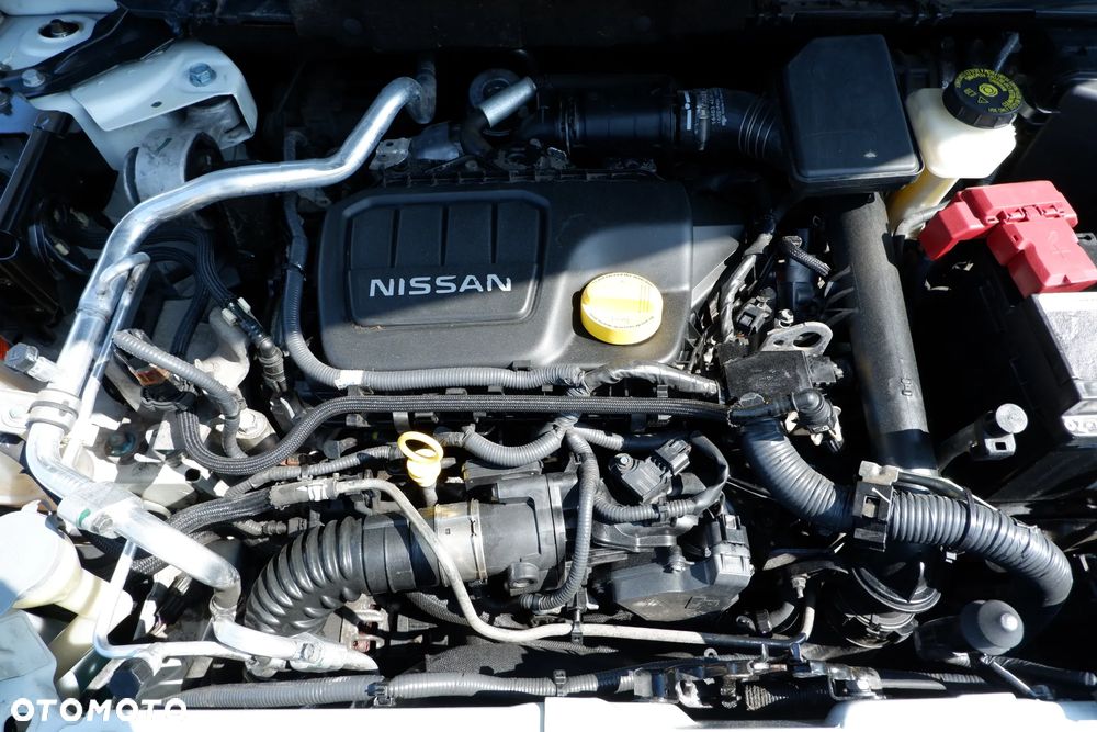 Nissan Qashqai 1.6 dCi Xtronic N-Connecta - 37