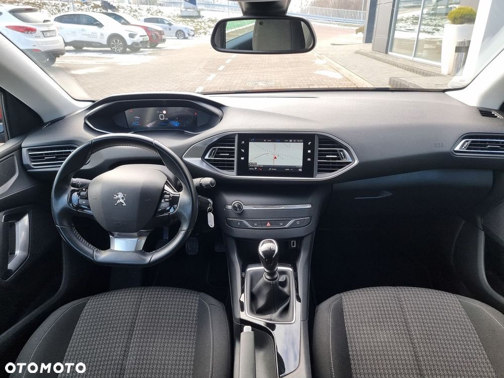 Peugeot 308 1.2 PureTech GPF Active Pack Business S&S - 24