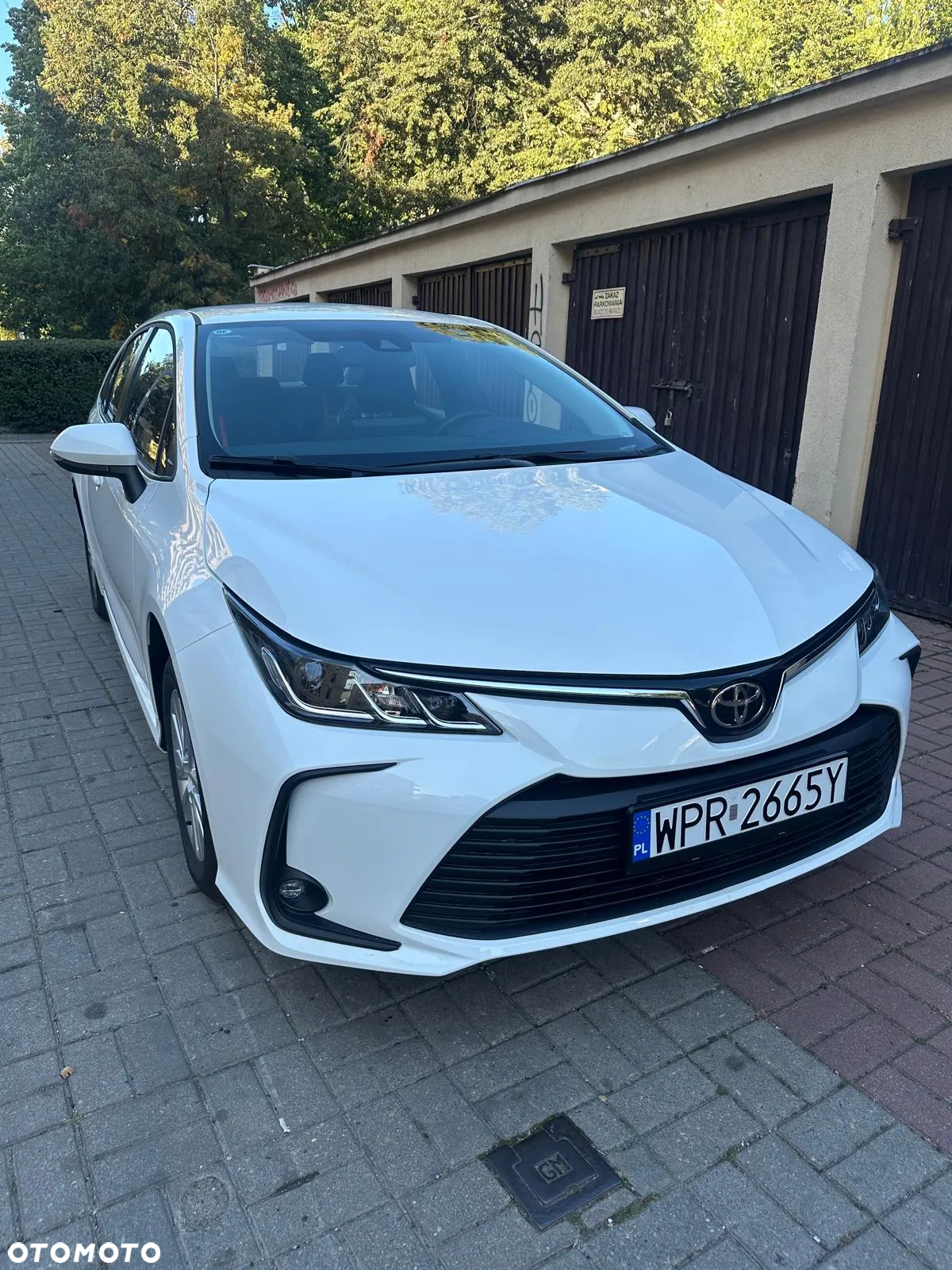 Toyota Corolla - 2