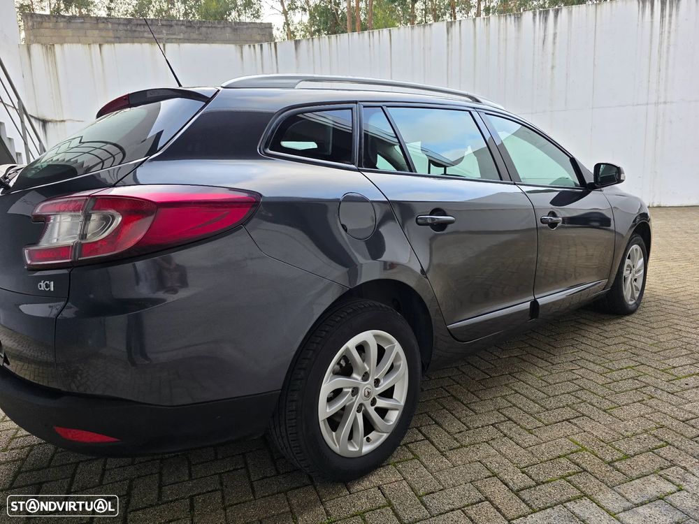 Renault Mégane Sport Tourer 1.5 dCi Dynamique SS - 33