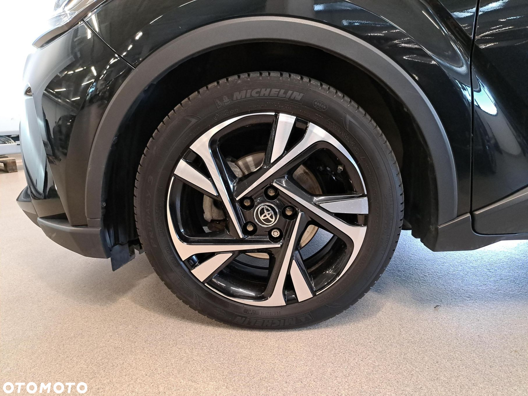 Toyota C-HR - 18