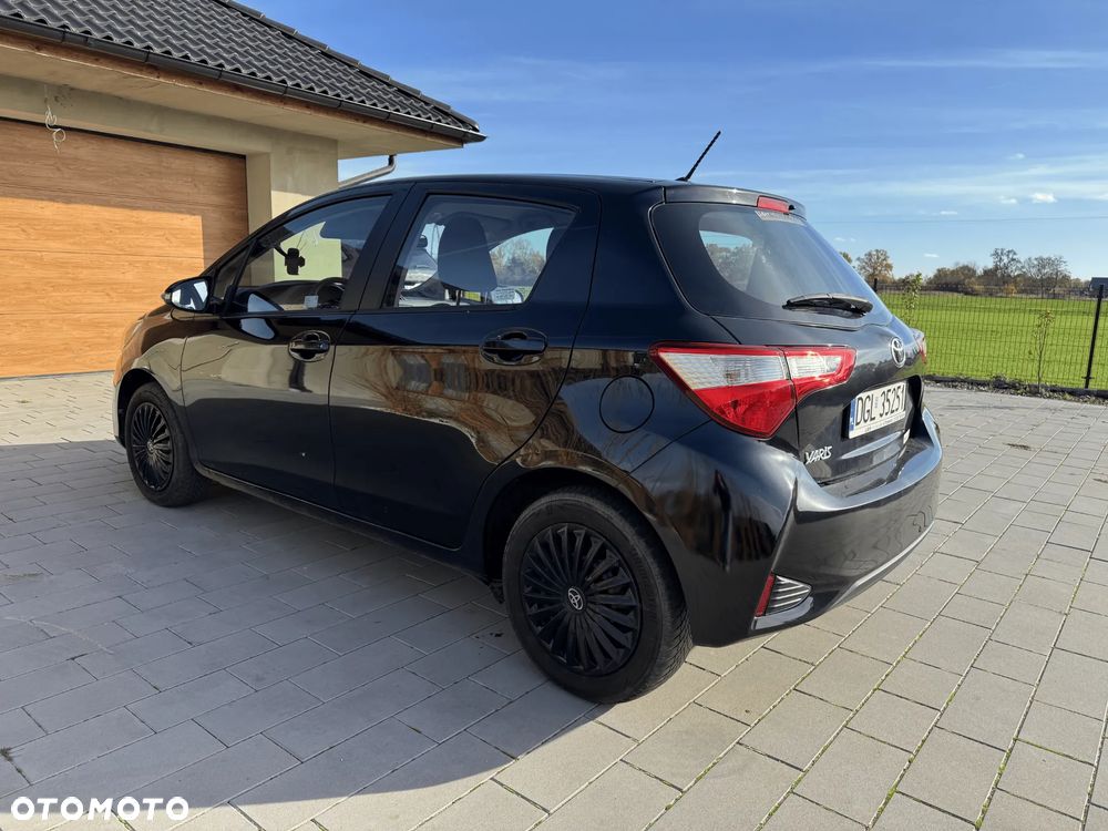 Toyota Yaris 1.5 Active - 4