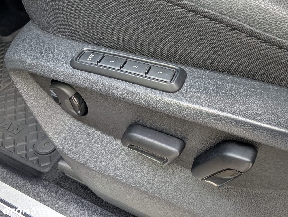 Volkswagen Tiguan 2.0 TDI SCR 4Mot Highline DSG - 21