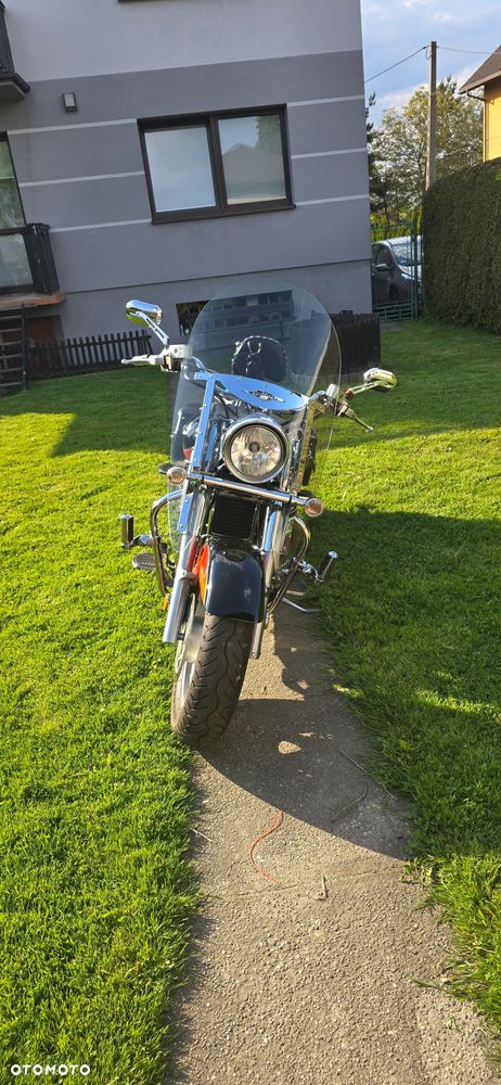 Suzuki Boulevard - 4