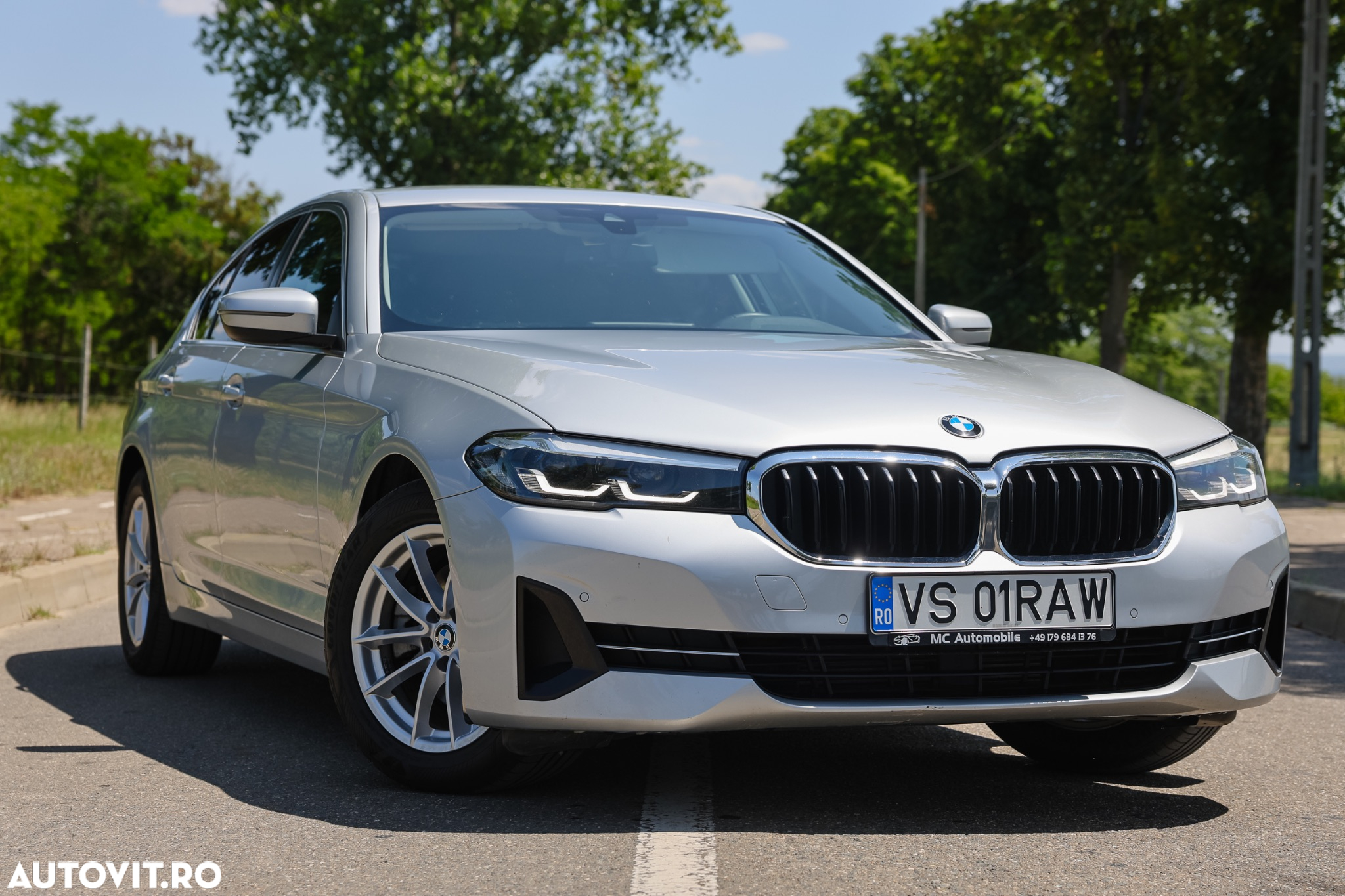 BMW Seria 5 520d AT MHEV - 11
