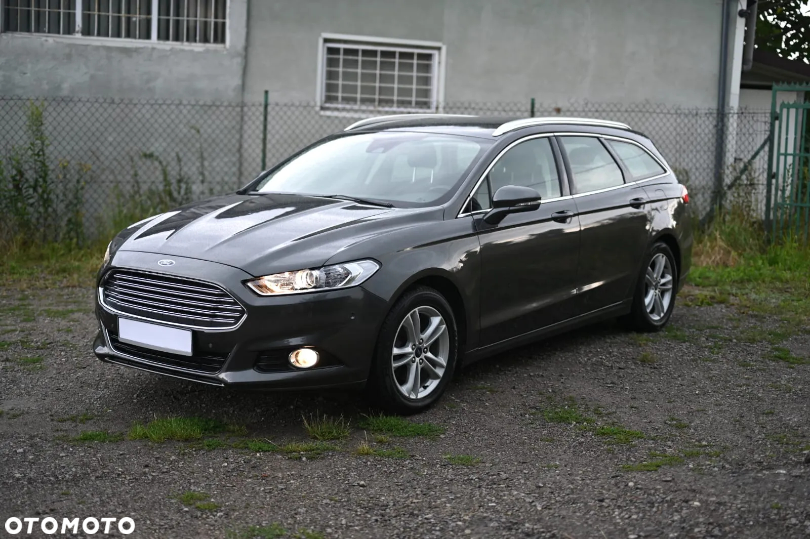 Ford Mondeo 2.0 TDCi Start-Stopp PowerShift-Aut Titanium - 2