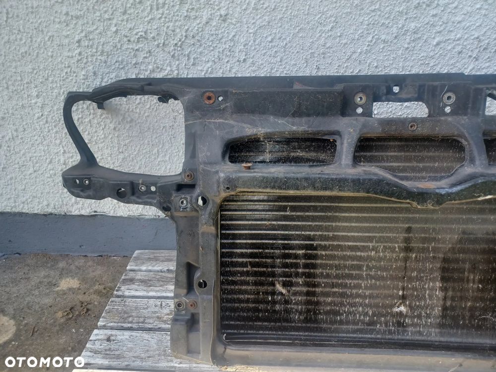 PAS PRZEDNI VW GOLF IV - 2