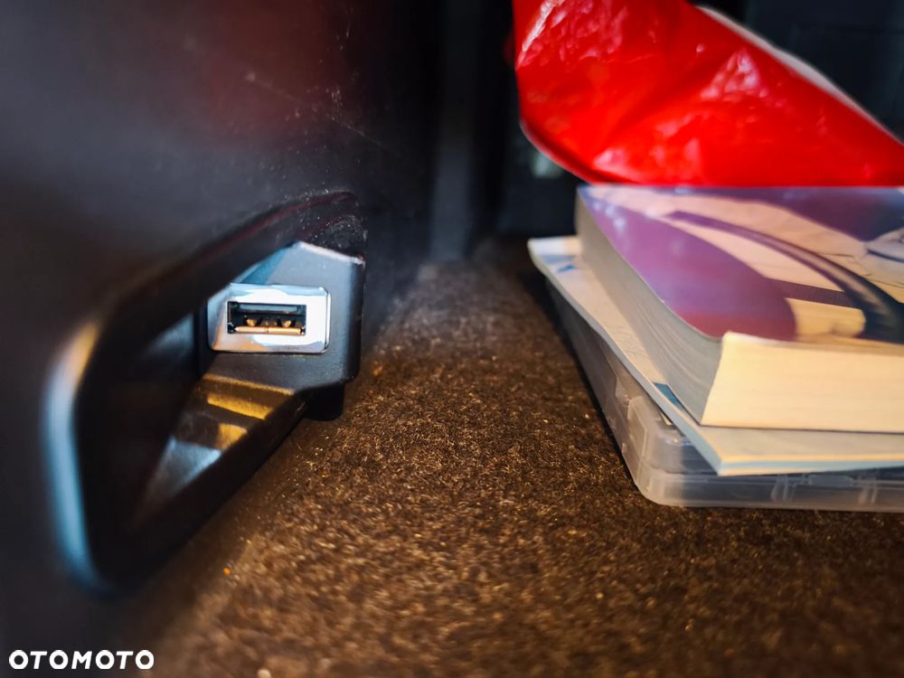 Ford Mondeo 2.0 TDCi Titanium - 28