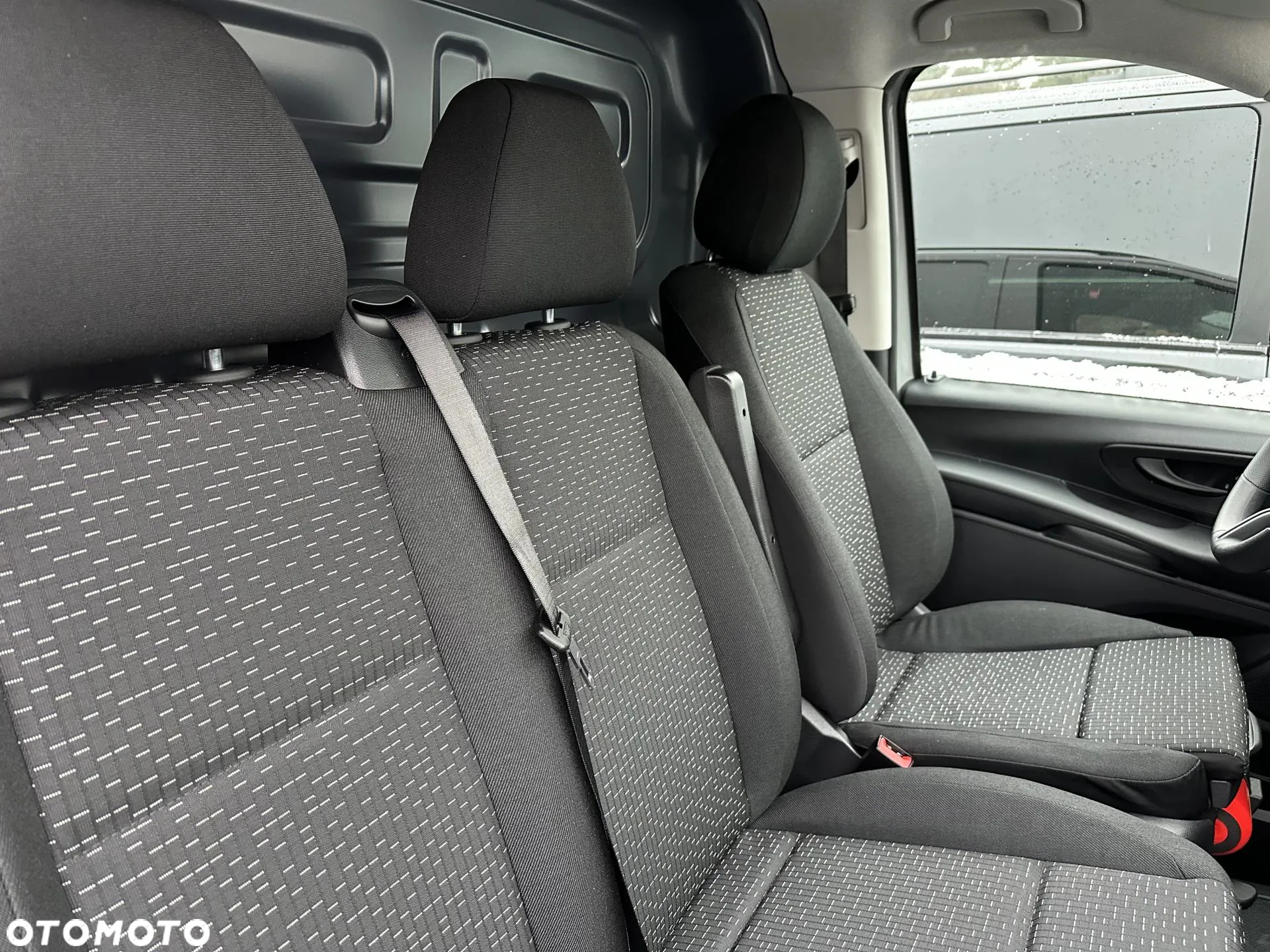 Mercedes-Benz Vito - 12