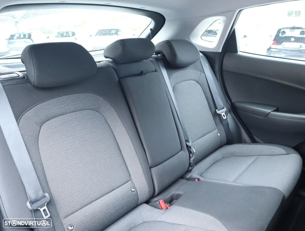 Hyundai Kauai Select - 22