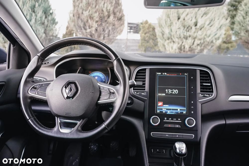 Renault Megane ENERGY TCe 130 Start & Stop LIMITED - 19