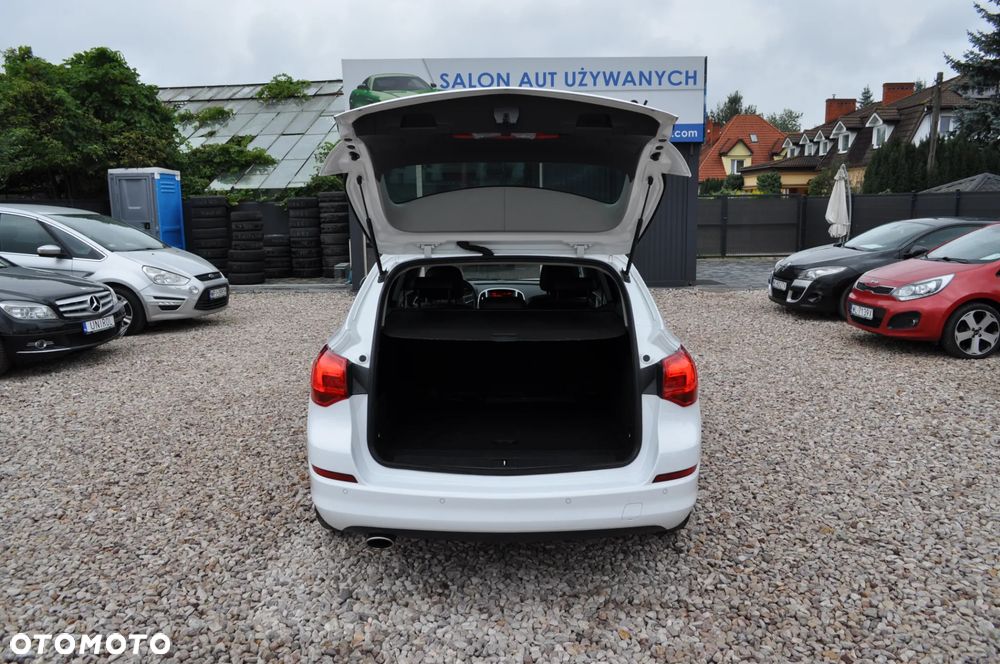 Opel Astra 1.4 Turbo Sports Tourer 150 Jahre - 32