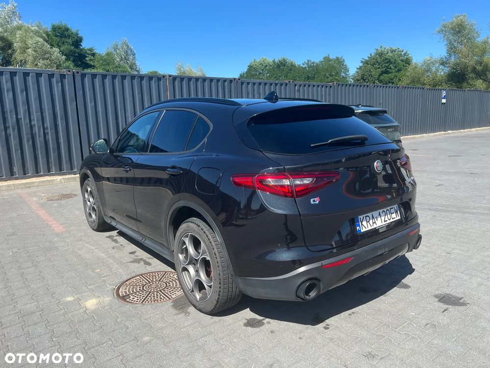 Alfa Romeo Stelvio 2.0 Turbo TI Q4 - 15