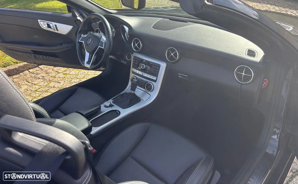 Mercedes-Benz SLK 200 Kompressor Auto Sport Edition - 15