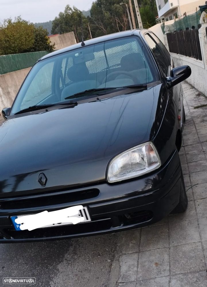 Renault Clio Break ver-1-9-d-rxe - 1