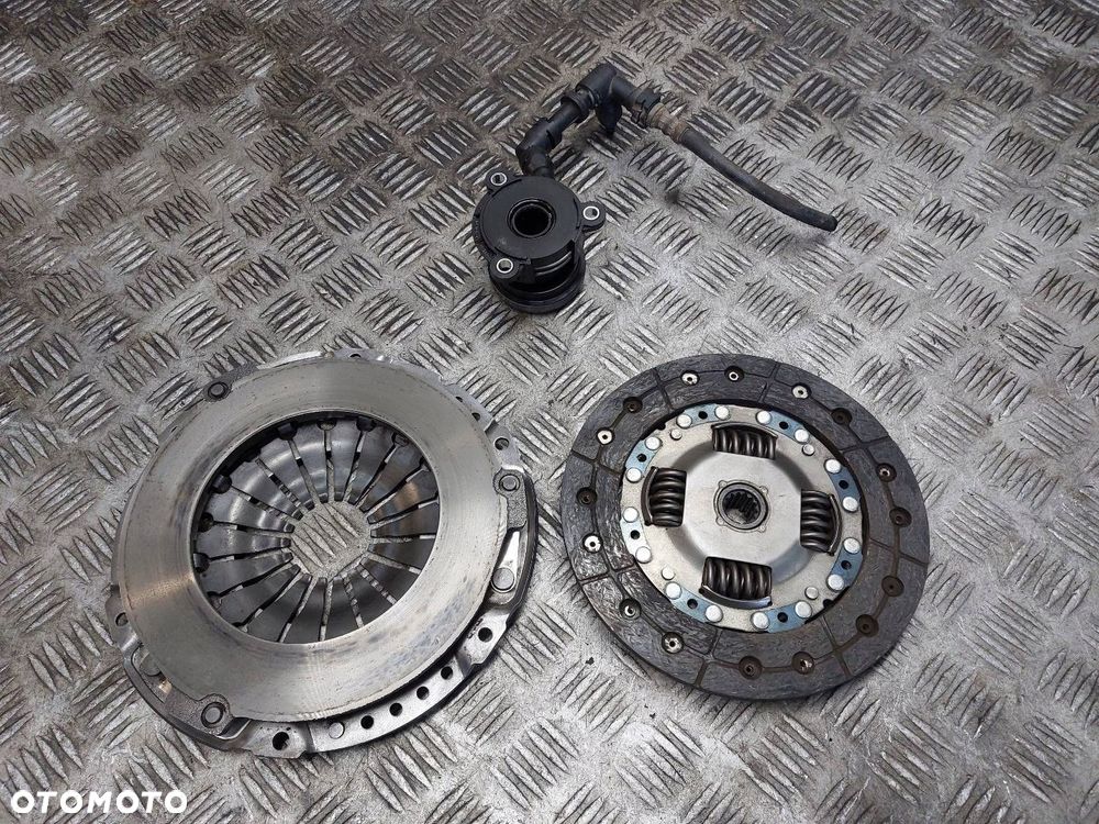 SPRZĘGŁO TARCZA + DOCISK + ŁOŻYSKO OPOROWE OPEL VECTRA C 1.8 16V - 5