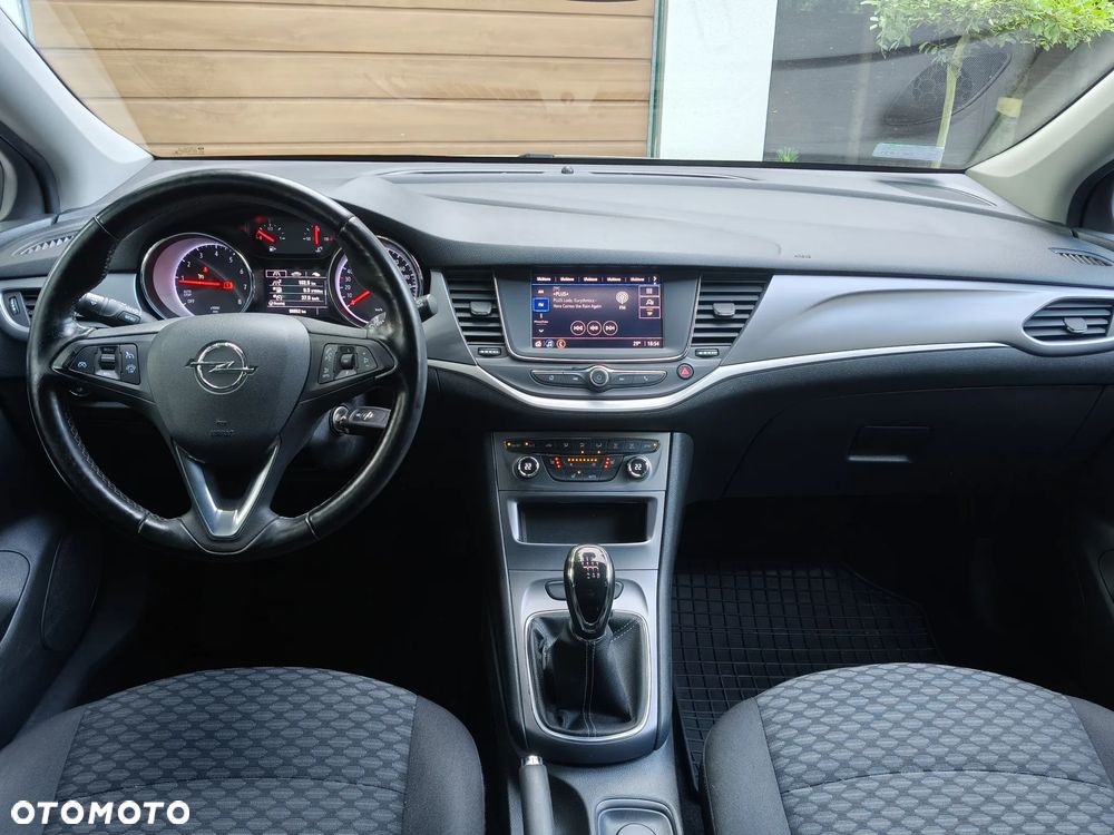 Opel Astra 1.2 T Edition S&S - 23