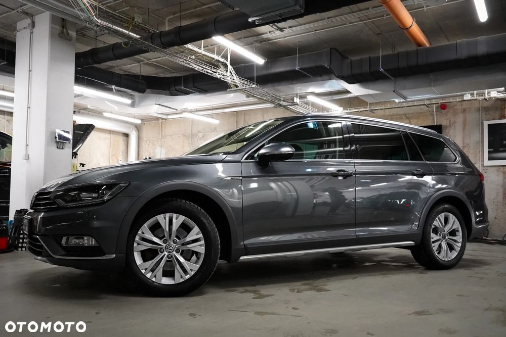 Volkswagen Passat Alltrack 2.0 TSI (BMT) 4Motion DSG - 2