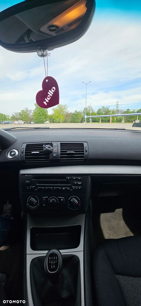 BMW Seria 1 118i - 12