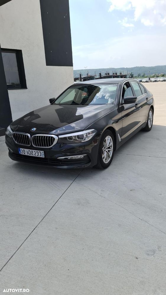 BMW Seria 5 520d xDrive AT - 3