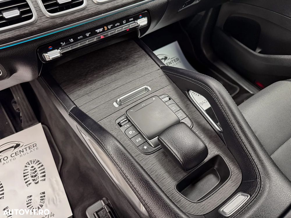 Mercedes-Benz GLE 300 d 4MATIC - 33