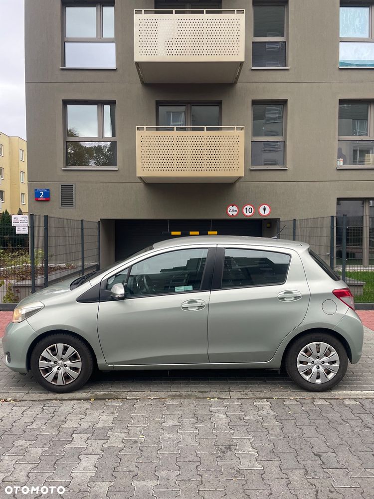 Toyota Yaris 1.0 Luna - 16