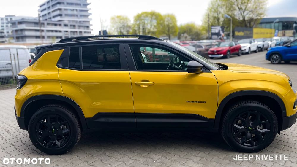 Jeep Avenger 1.2 T3 mHEV Overland 4xe eDCT6 - 9