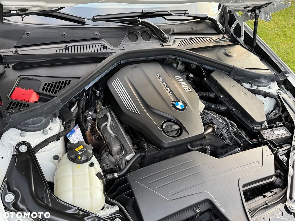 BMW Seria 2 218d M Sport - 24