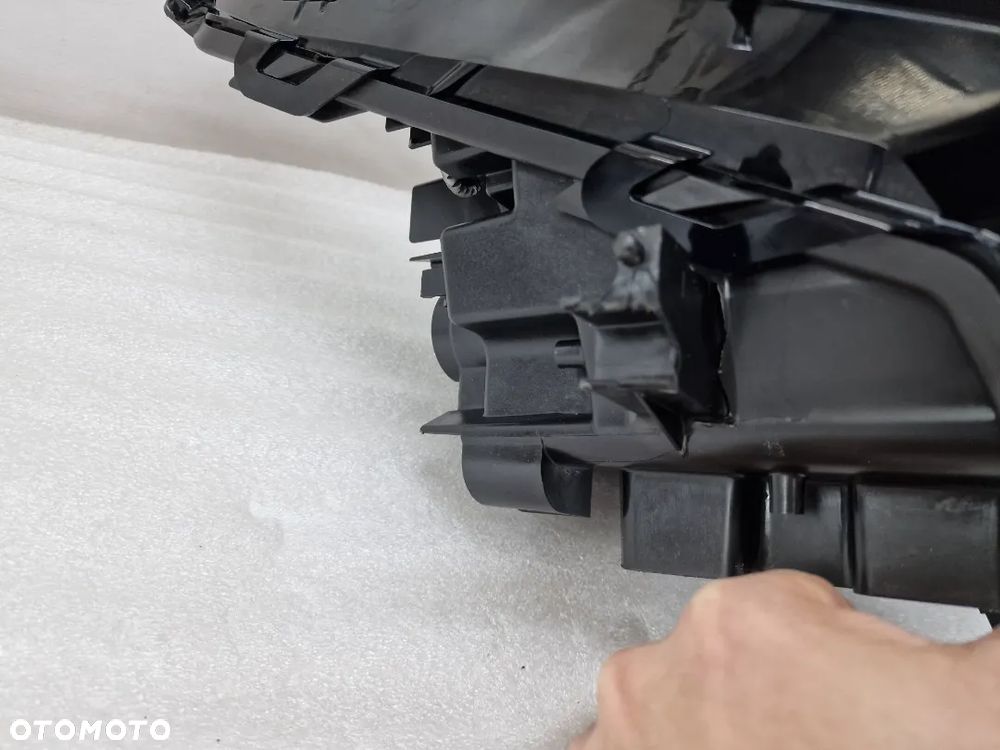 LEXUS NX 300H XENON 14- PRAWA LAMPA PRZEDNIA PRZÓD , NR KOITO 78-15 , NR AUKCJI LL283 - 14