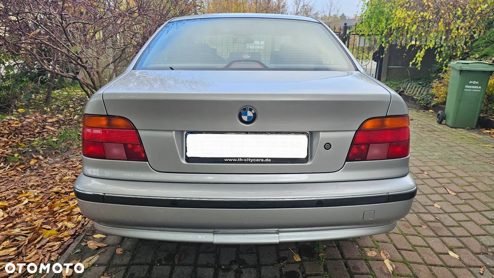 BMW Seria 5 523i - 10