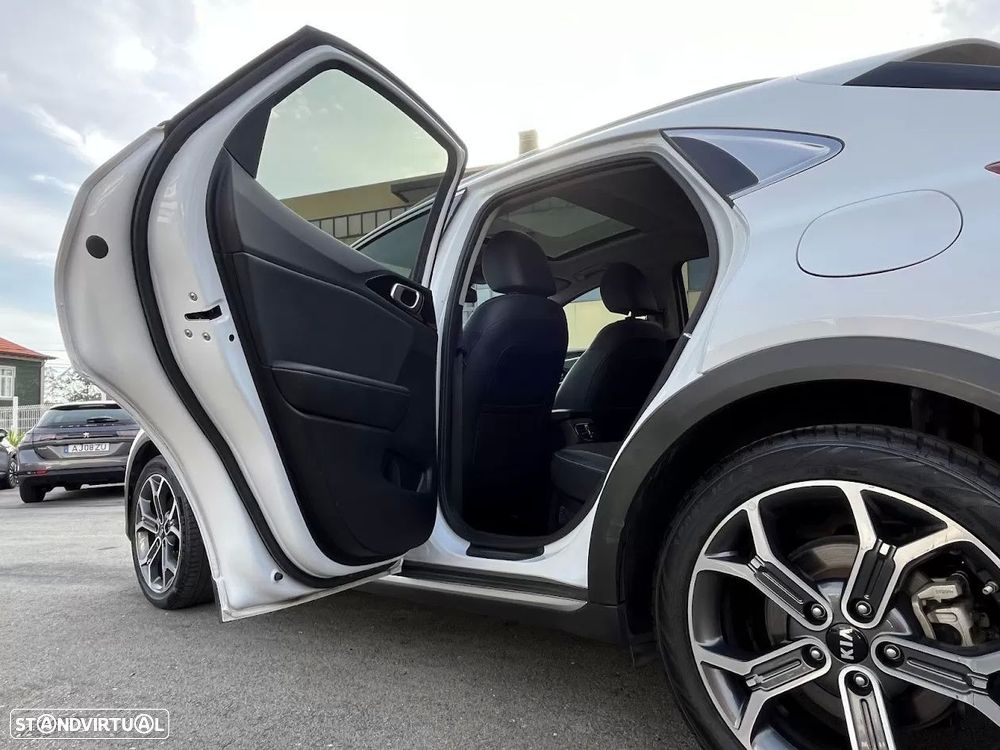 Kia XCeed 1.6 GDi PHEV Drive - 28