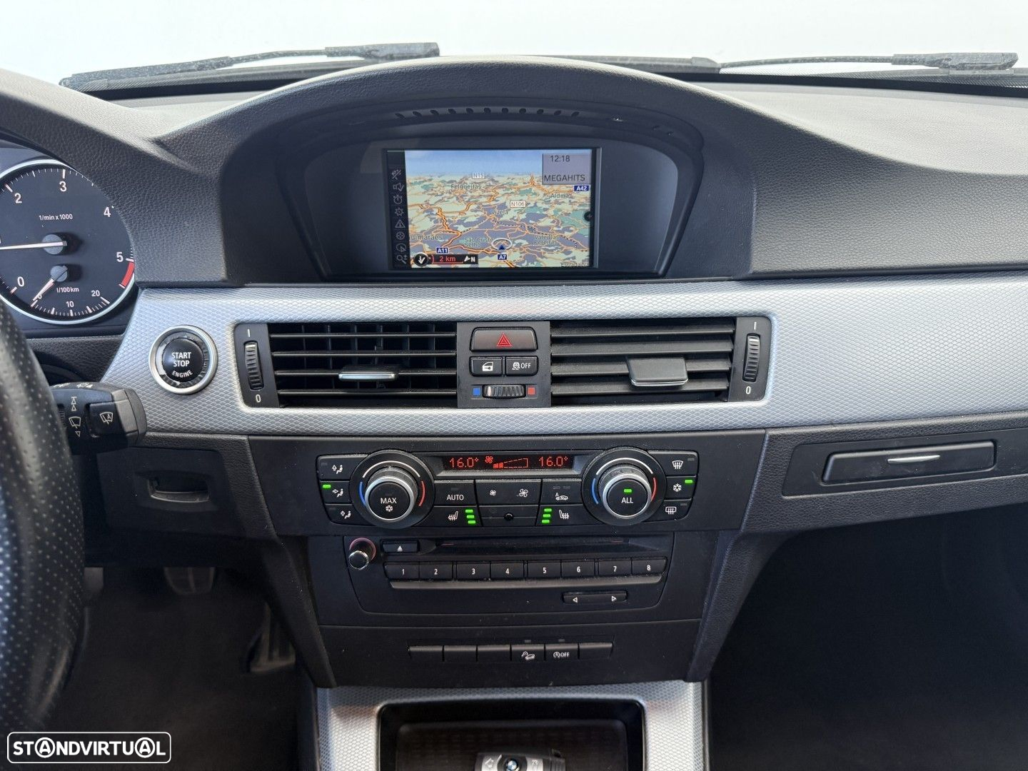 BMW 320 d Touring xDrive - 19