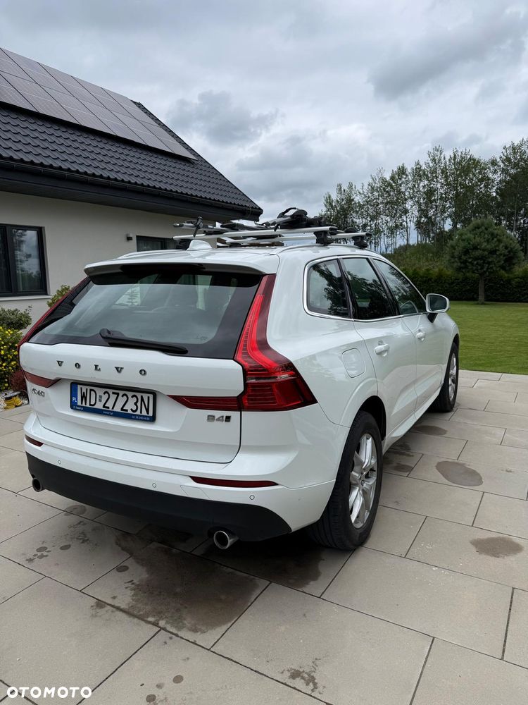 Volvo XC 60 B4 D AWD Momentum Pro - 5
