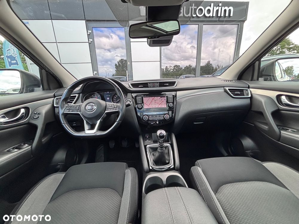 Nissan Qashqai 1.3 DIG-T N-Connecta - 17