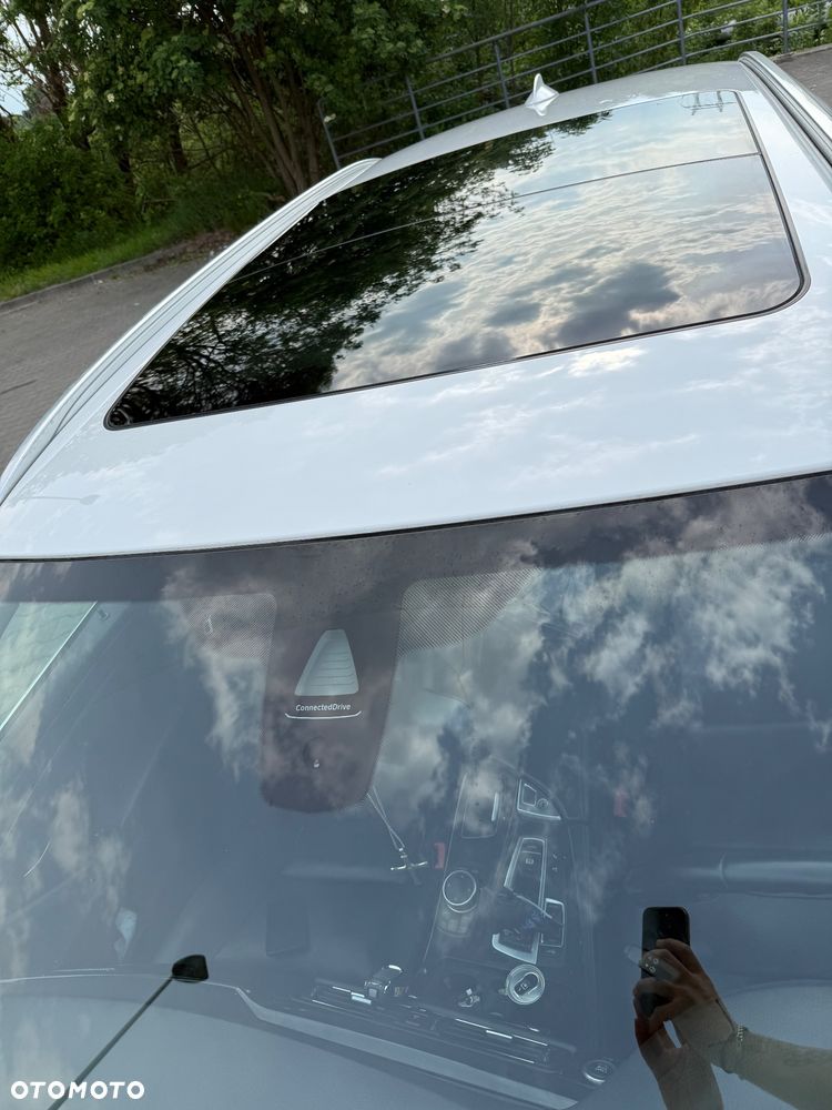 BMW Seria 5 520d xDrive - 8