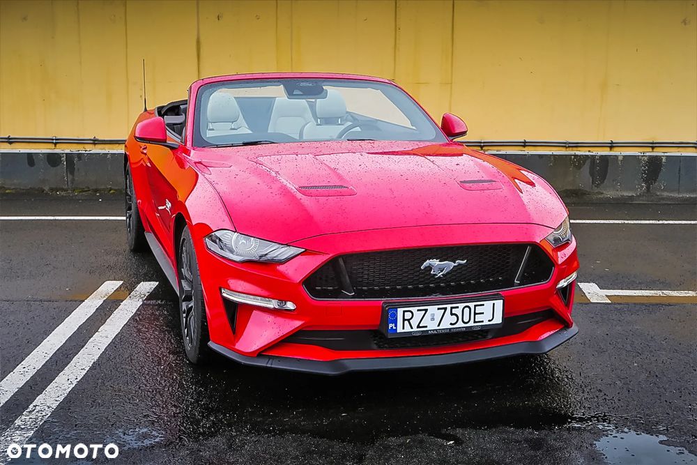 Ford Mustang 5.0 V8 GT - 2